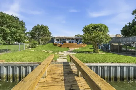 151 Lakeview Drive Point Blank TX 77364