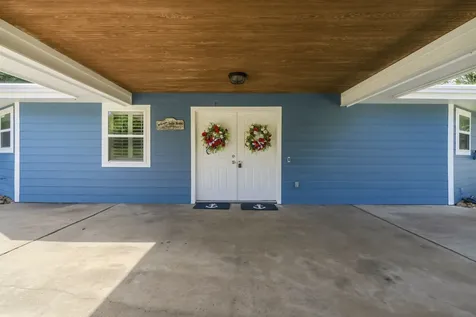 151 Lakeview Drive Point Blank TX 77364