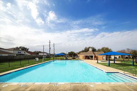 15018 Sugar Peak Drive Sugar Land TX 77498