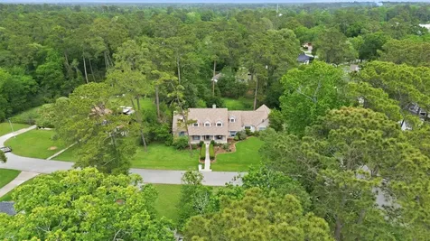 587 Melmont Street Conroe TX 77302
