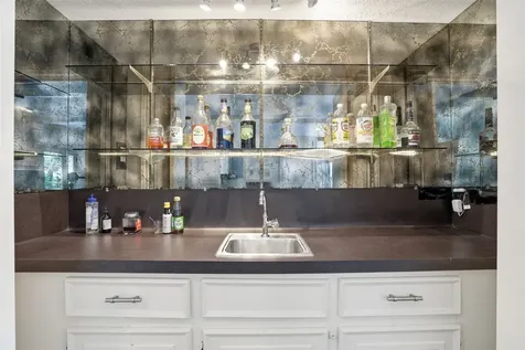 587 Melmont Street Conroe TX 77302