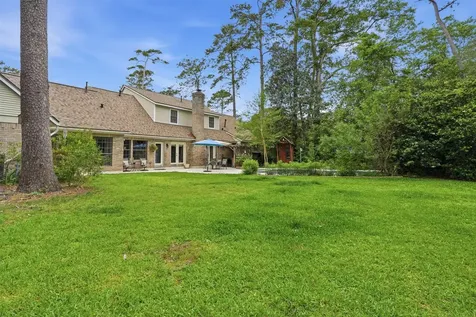 587 Melmont Street Conroe TX 77302