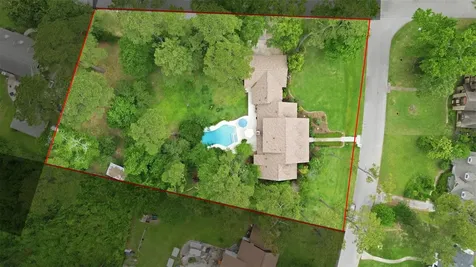 587 Melmont Street Conroe TX 77302