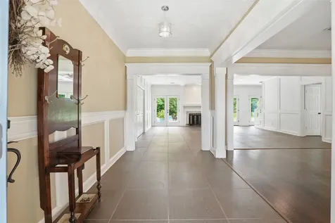 587 Melmont Street Conroe TX 77302