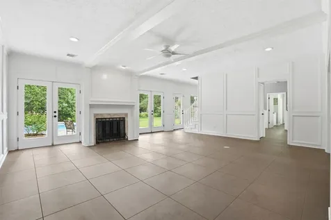 587 Melmont Street Conroe TX 77302