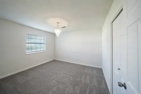 5107 Whittier Oaks Drive Friendswood TX 77546