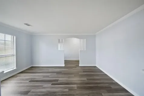 5107 Whittier Oaks Drive Friendswood TX 77546