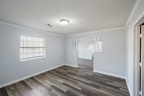 5107 Whittier Oaks Drive Friendswood TX 77546