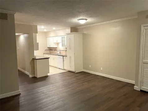 2224 S Piney Point Road 114 Houston TX 77063
