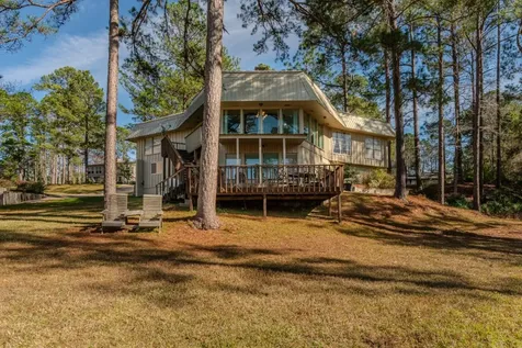 893 Lakeshore Drive Brookeland TX 75931