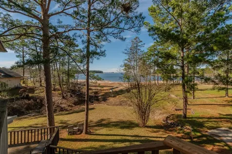 893 Lakeshore Drive Brookeland TX 75931