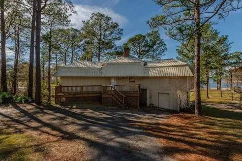 893 Lakeshore Drive Brookeland TX 75931