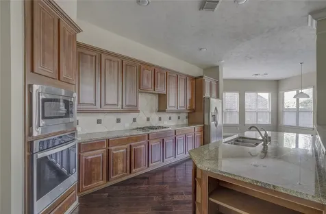 70 S Almondell Circle The Woodlands TX 77354
