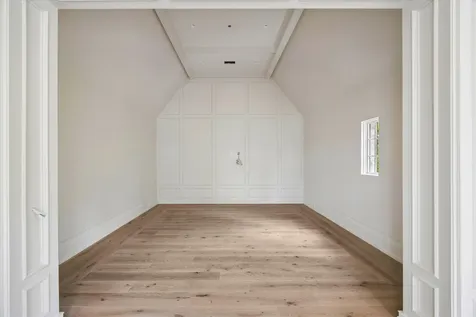 19 Willowron Drive Houston TX 77024