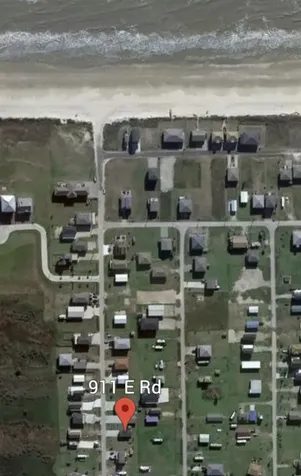 911 East Road Crystal Beach TX 77650