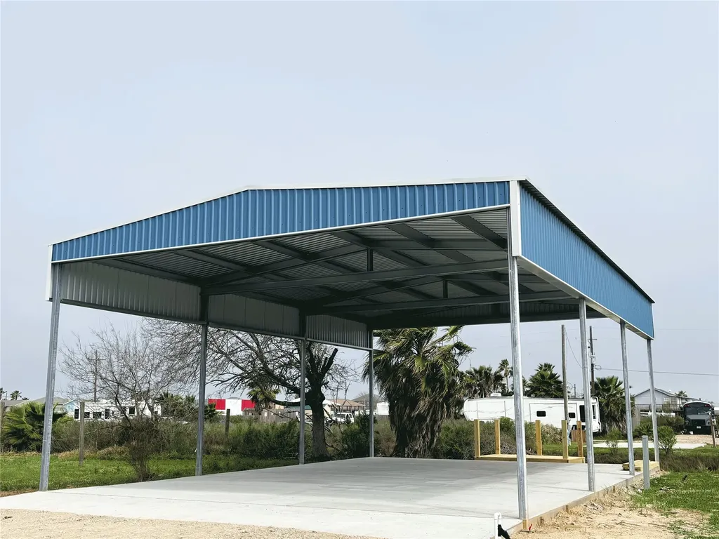 1176 N Tinkle Lane Crystal Beach TX 77650