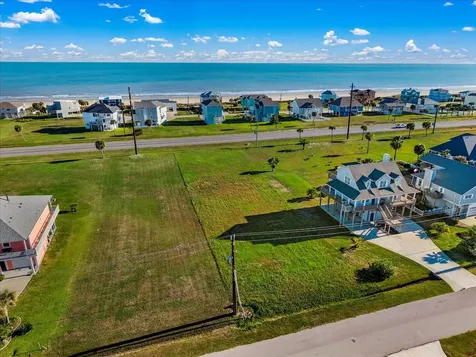 18703 Shaman Drive Galveston TX 77554