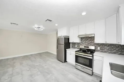 7066 Villa Street A Houston TX 77061