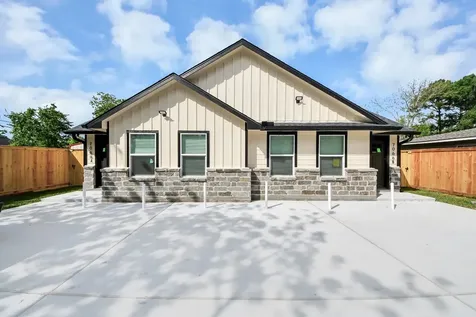 7066 Villa Street A Houston TX 77061