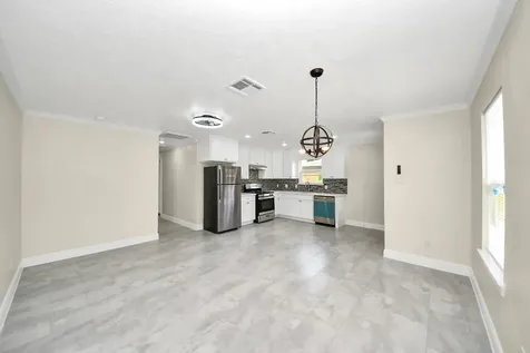 7066 Villa Street A Houston TX 77061