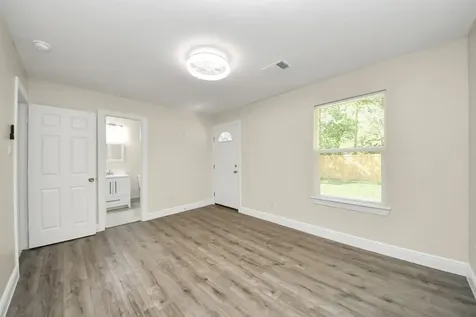 7066 Villa Street A Houston TX 77061