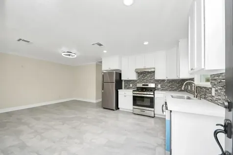7066 Villa Street A Houston TX 77061