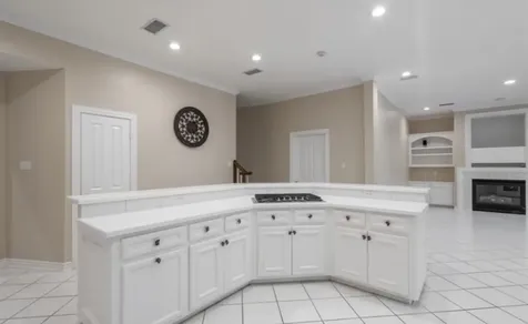 94 E Fairbranch Circle The Woodlands TX 77382