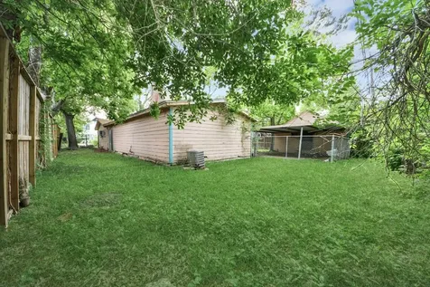 3735 Rio Vista Street Houston TX 77021