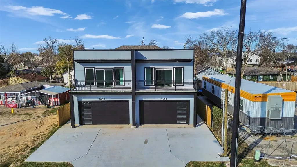 4421 Reed Road Unit A And B Houston TX 77051