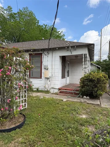 703 76th Street Houston TX 77012