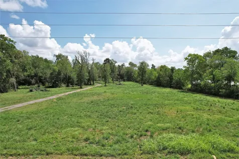 00 Fm 565 North Mont Belvieu TX 77523