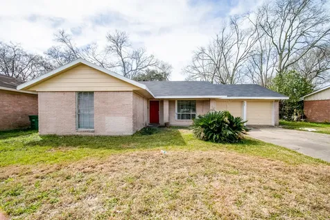 5755 Oakham Street Houston TX 77085