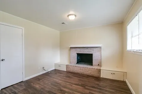 5755 Oakham Street Houston TX 77085
