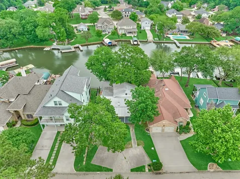 6795 Kingston Cove Lane Willis TX 77318