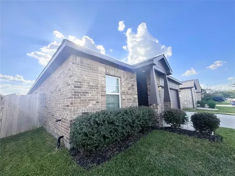 14211 Alberta Spruce Lane Crosby TX 77532