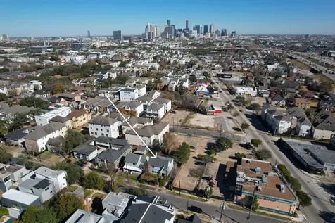 1831 Palm Street Houston TX 77004