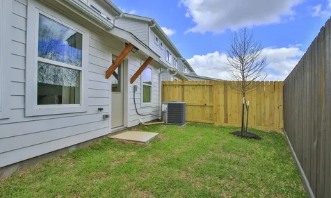 2713 Discovery Trails Court Conroe TX 77301