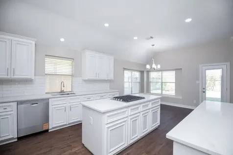 2307 Upland Park Drive Sugar Land TX 77479