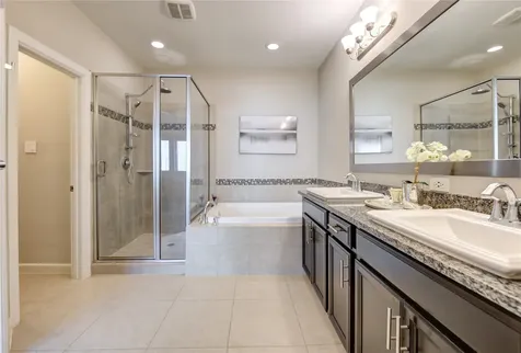 8812 Narrow Leaf Street Houston TX 77080