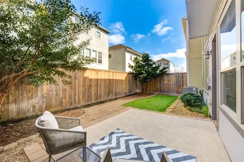8812 Narrow Leaf Street Houston TX 77080