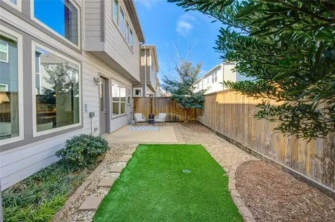8812 Narrow Leaf Street Houston TX 77080