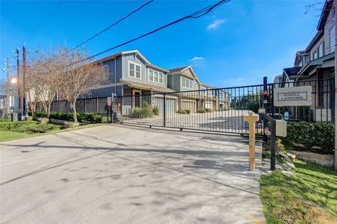 8812 Narrow Leaf Street Houston TX 77080