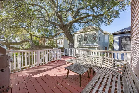 1811 30th Street Galveston TX 77550