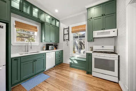 1811 30th Street Galveston TX 77550
