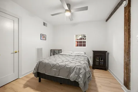 1811 30th Street Galveston TX 77550
