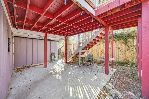1811 30th Street Galveston TX 77550
