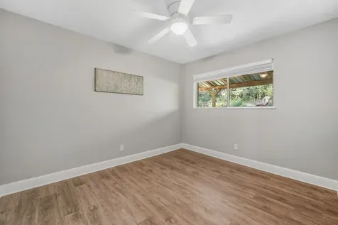 141 White Oak Street Point Blank TX 77364