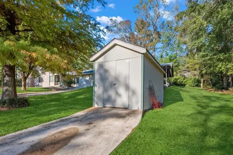 141 White Oak Street Point Blank TX 77364