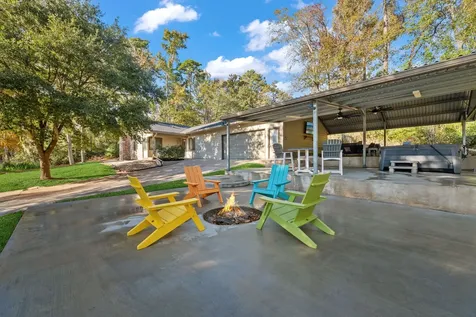 141 White Oak Street Point Blank TX 77364