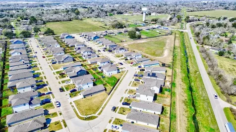 205 Laura Leigh Lane Angleton TX 77515